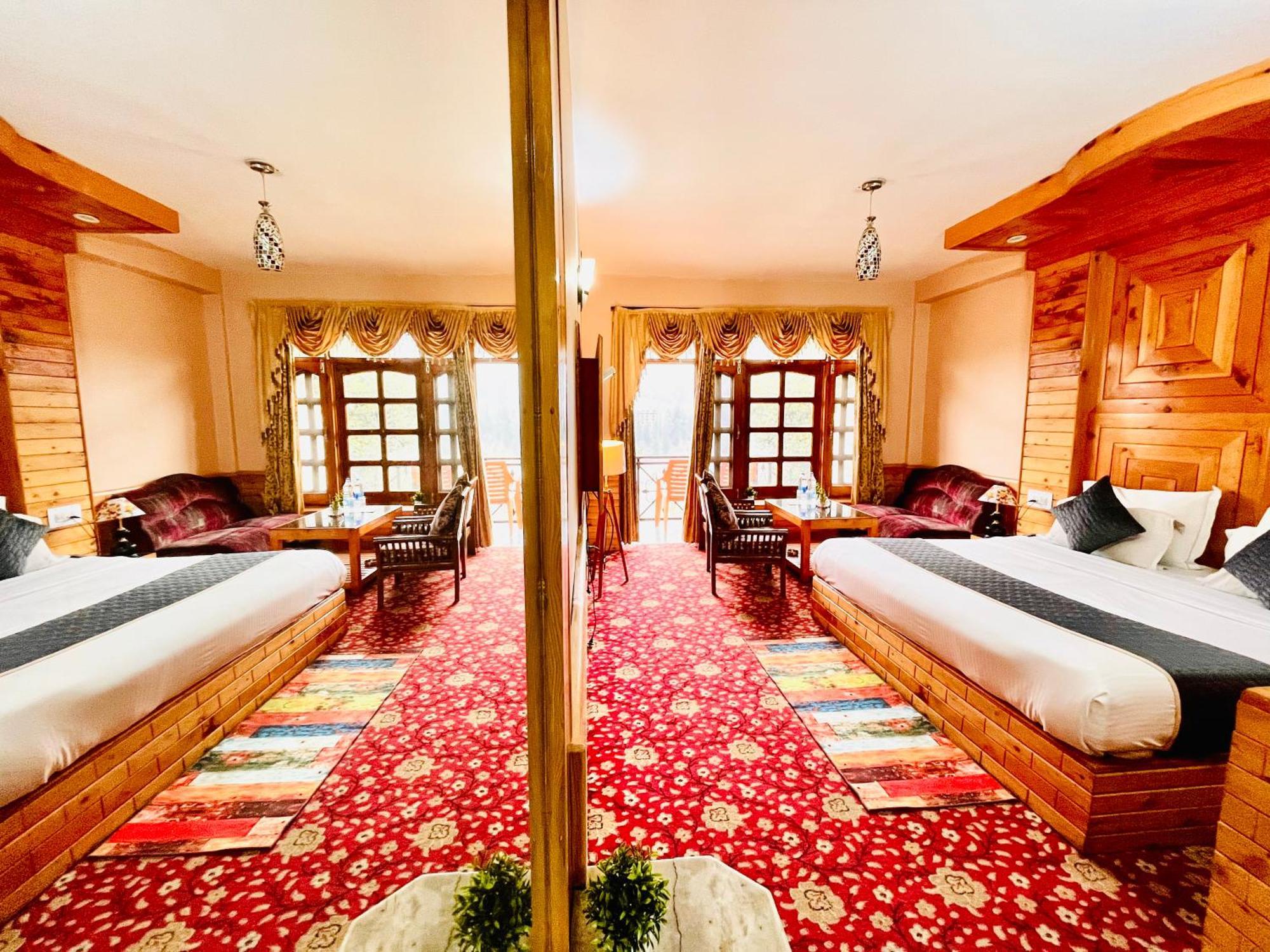 Snow Clad Riverview Hotel & Resort, Manali Bagian luar foto