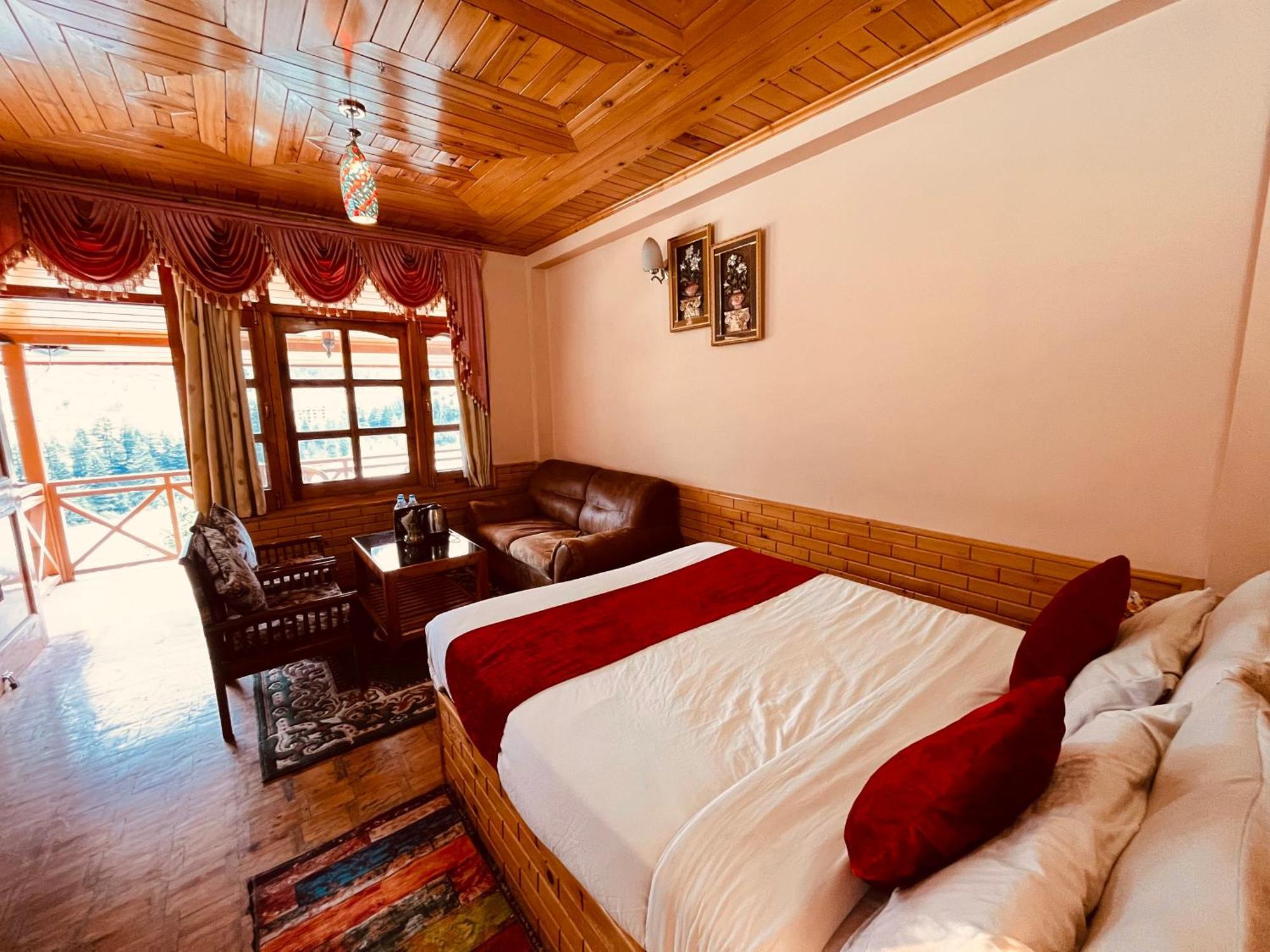 Snow Clad Riverview Hotel & Resort, Manali Bagian luar foto